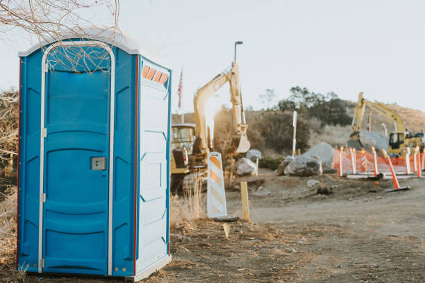 Best Luxury portable toilet rental  in Ina, IL